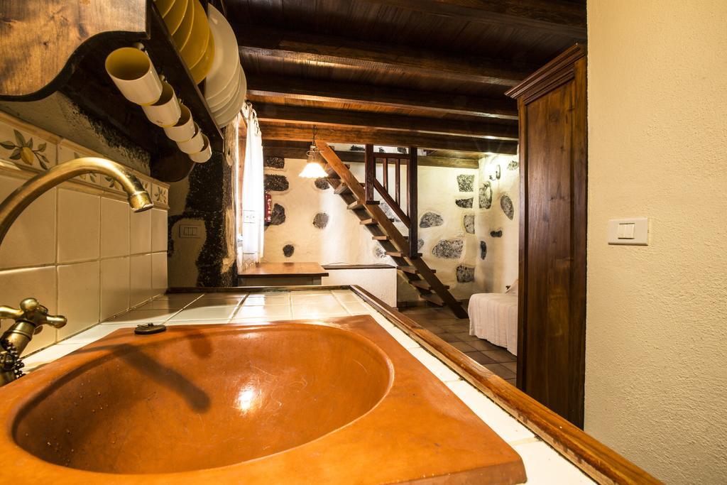 Casa Rural De Piedra 프론테라 외부 사진
